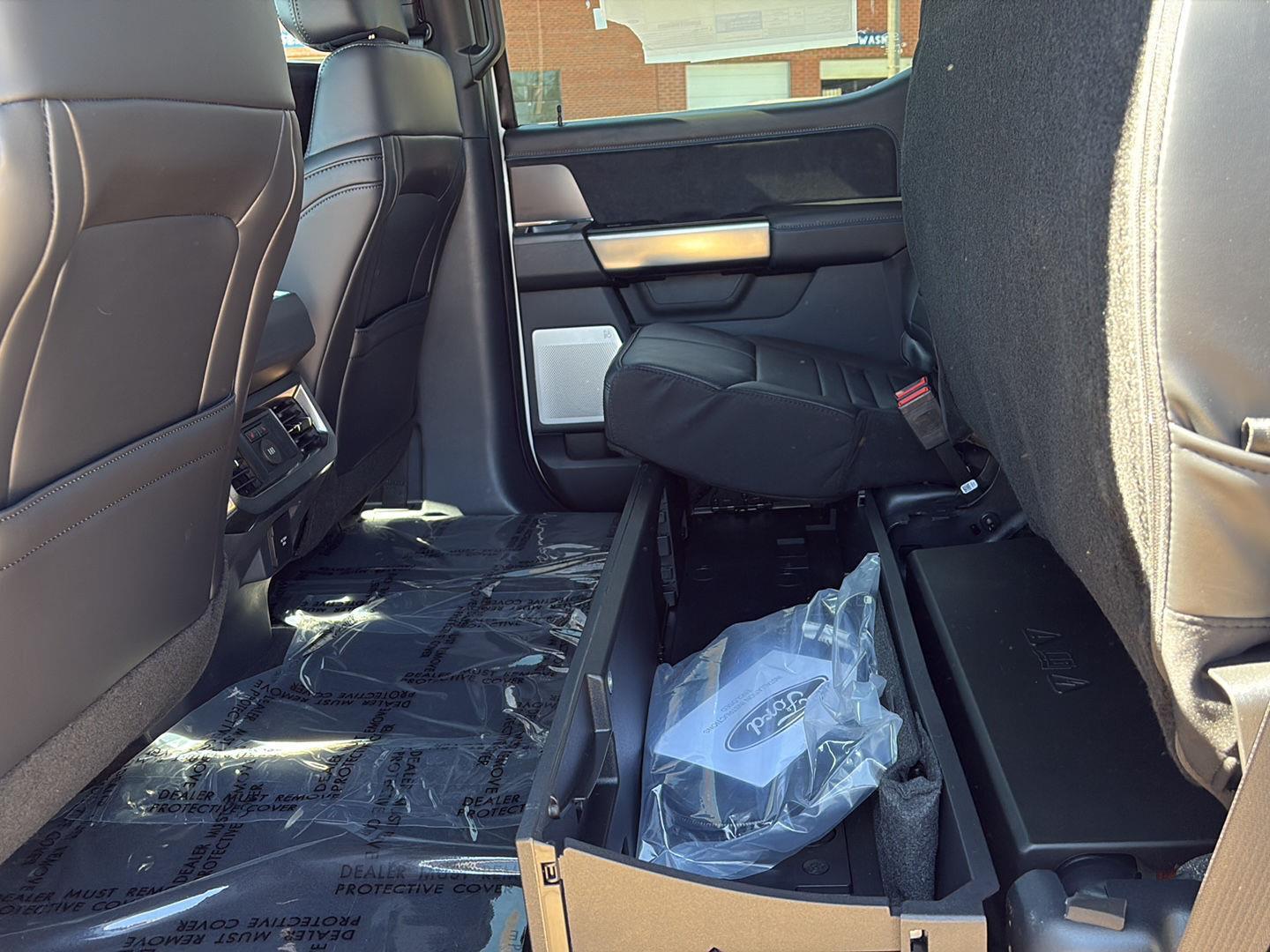 2026 Ford F-350 Super Duty Platinum - Photo 7