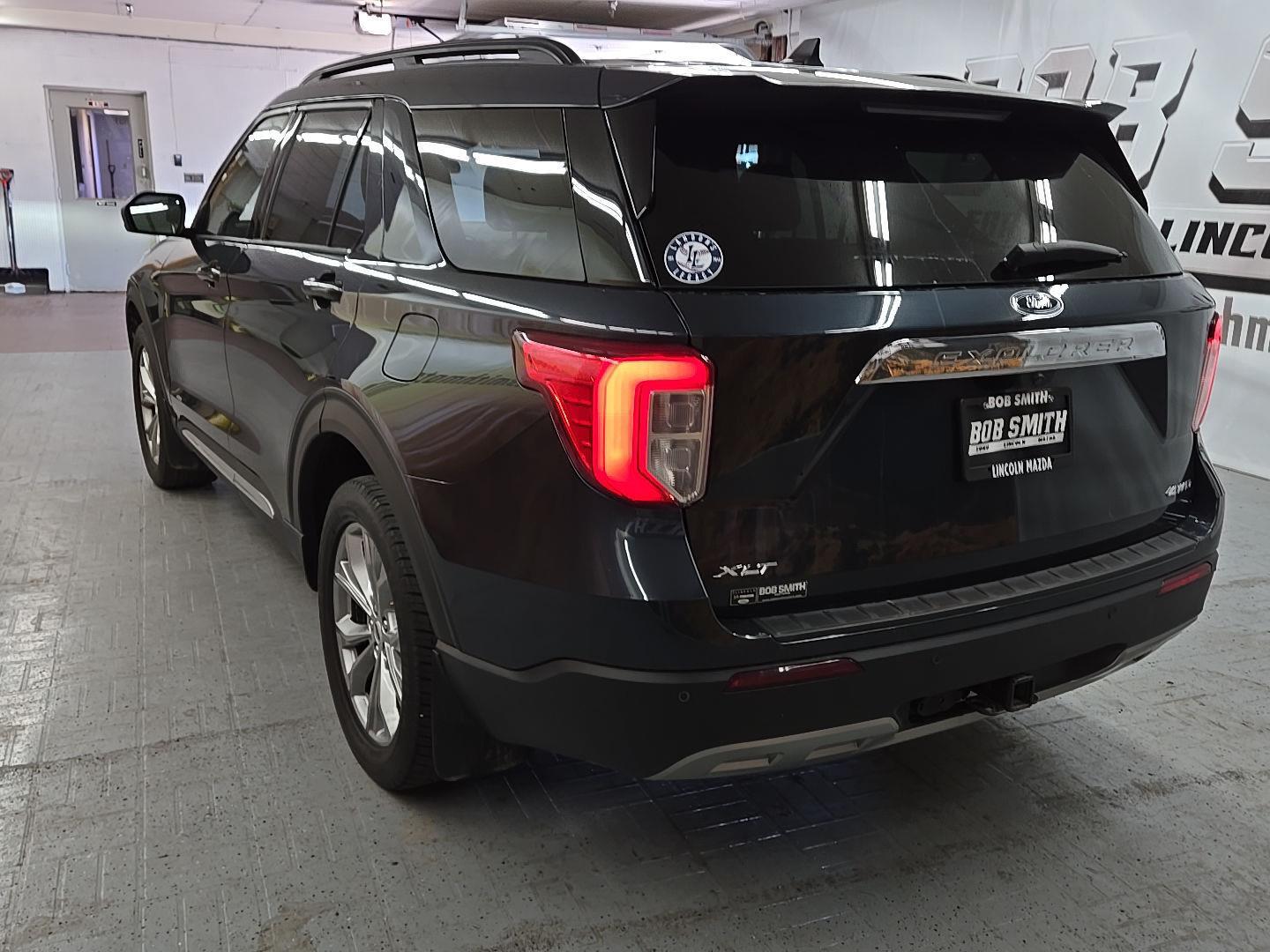 2023 Ford Explorer XLT photo 4