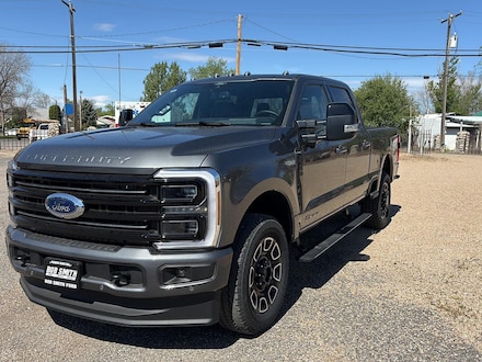 2026 Ford Super Duty F-350 SRW Platinum Truck
