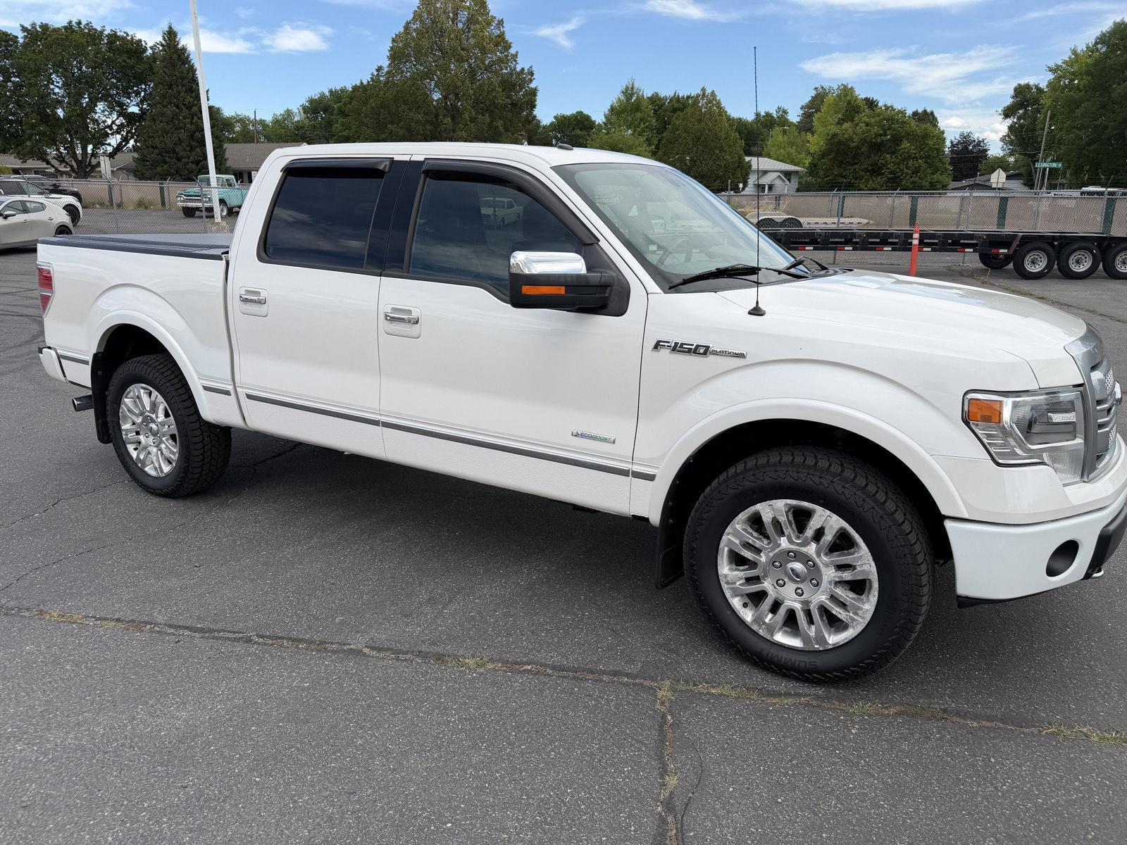 2013 Ford F-150 Platinum 4x4 SuperCrew 145 in's photo