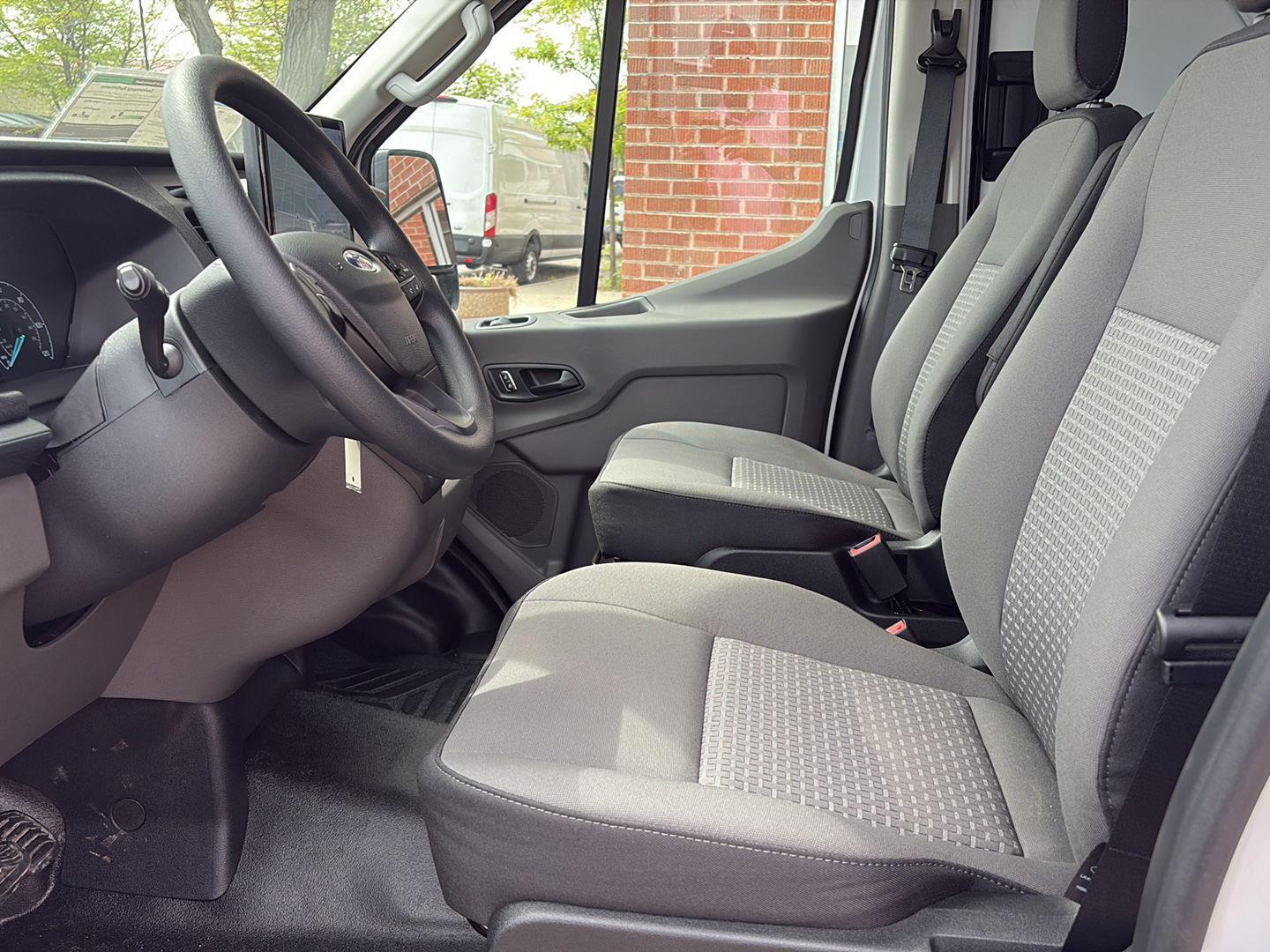 2025 Ford Transit Cargo Van photo 2