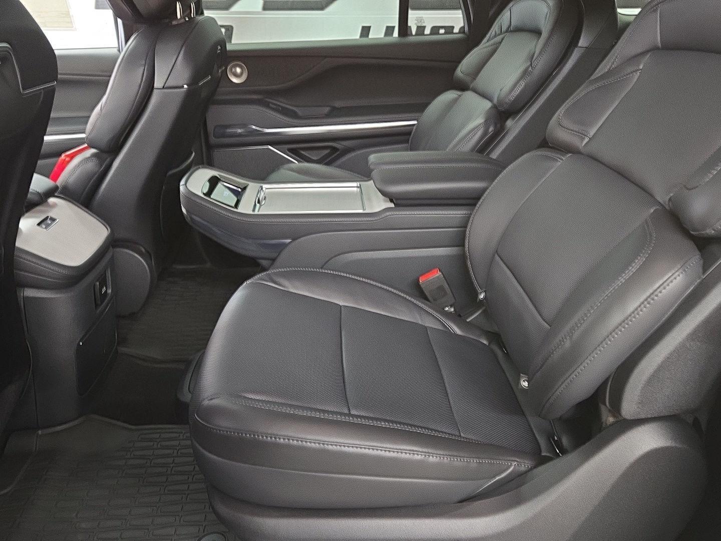 2025 Lincoln Navigator Reserve L - Photo 7