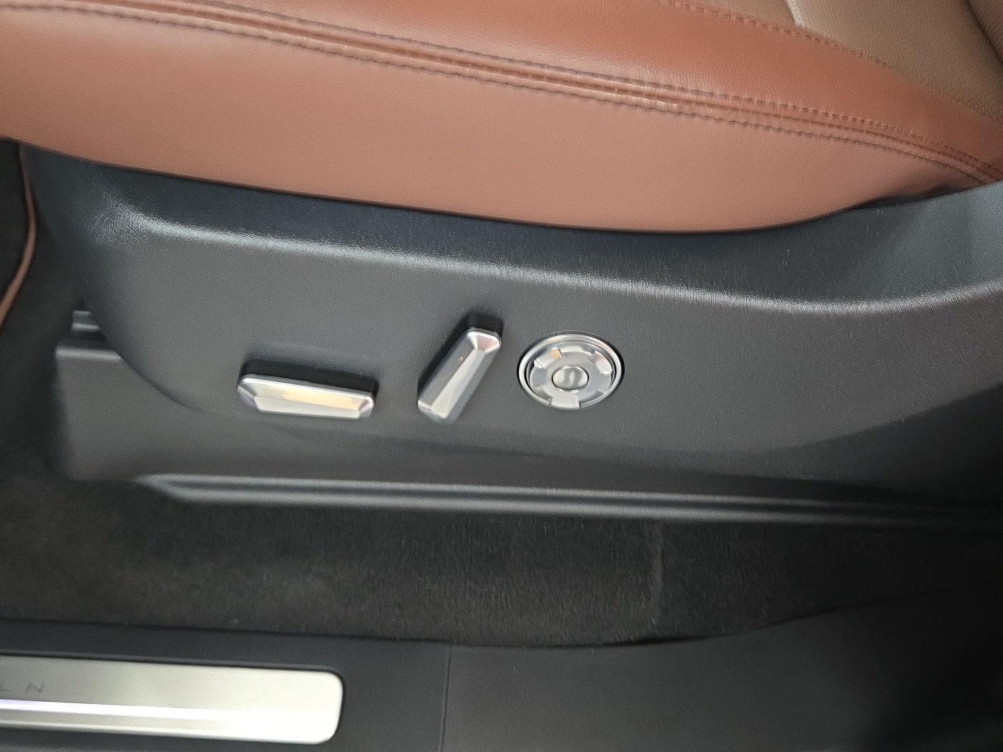 2026 Lincoln Navigator Reserve L - Photo 15