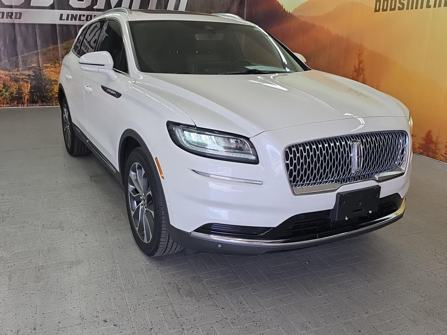 2023 Lincoln Nautilus Reserve AWD's photo