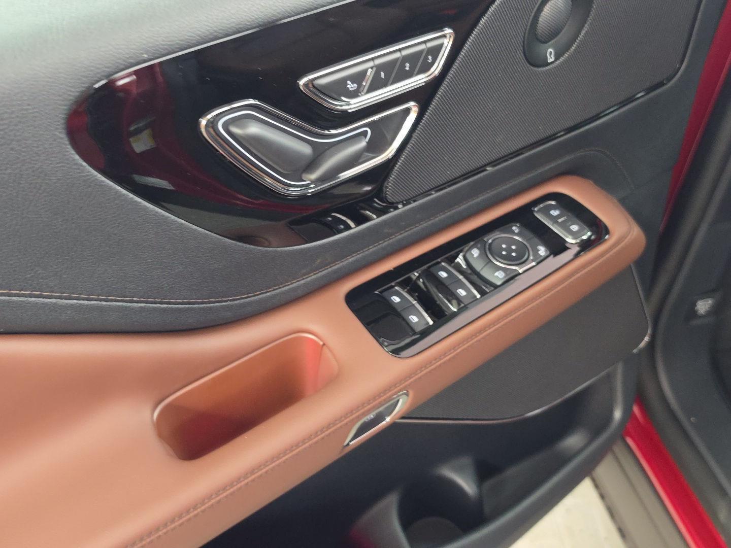 2026 Lincoln Aviator Reserve - Photo 14