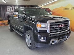 2017 GMC Sierra 2500HD SLT Truck