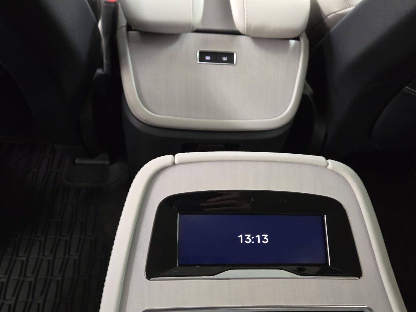 2025 Lincoln Navigator Reserve L - Photo 16