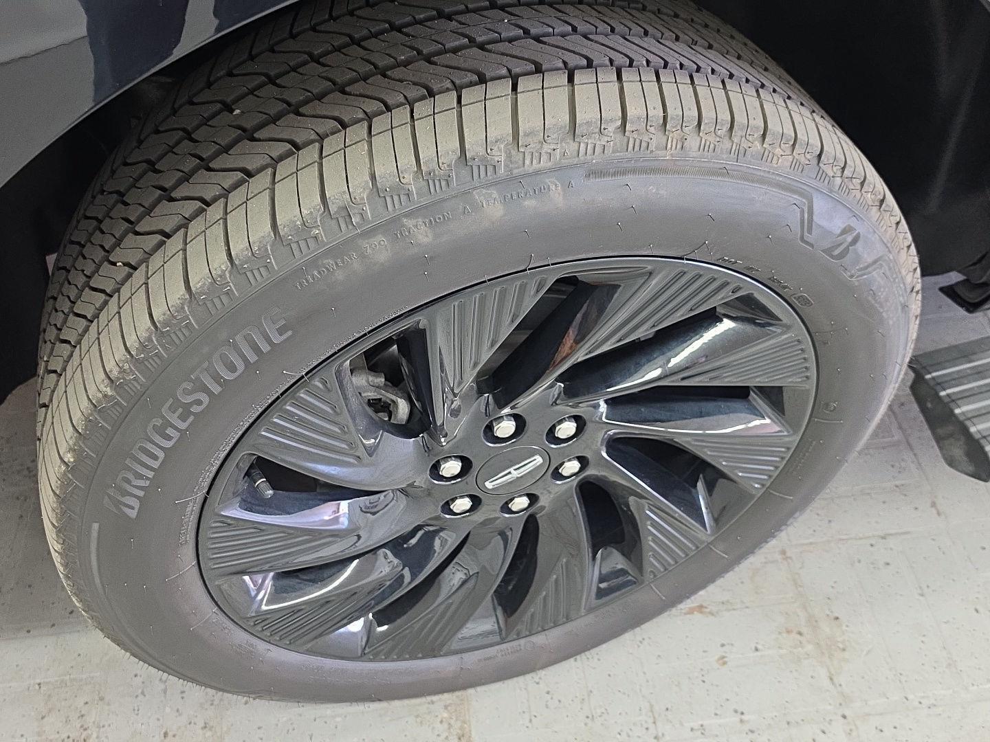 2025 Lincoln Navigator Reserve - Photo 24