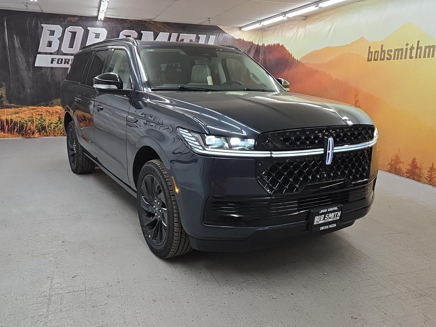 2026 Lincoln Navigator Reserve's photo