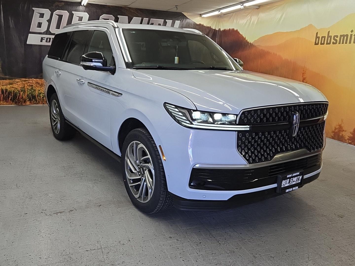 2025 Lincoln Navigator Reserve's photo