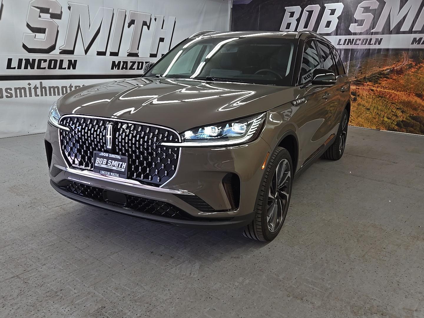 2025 Lincoln Aviator Reserve photo 3