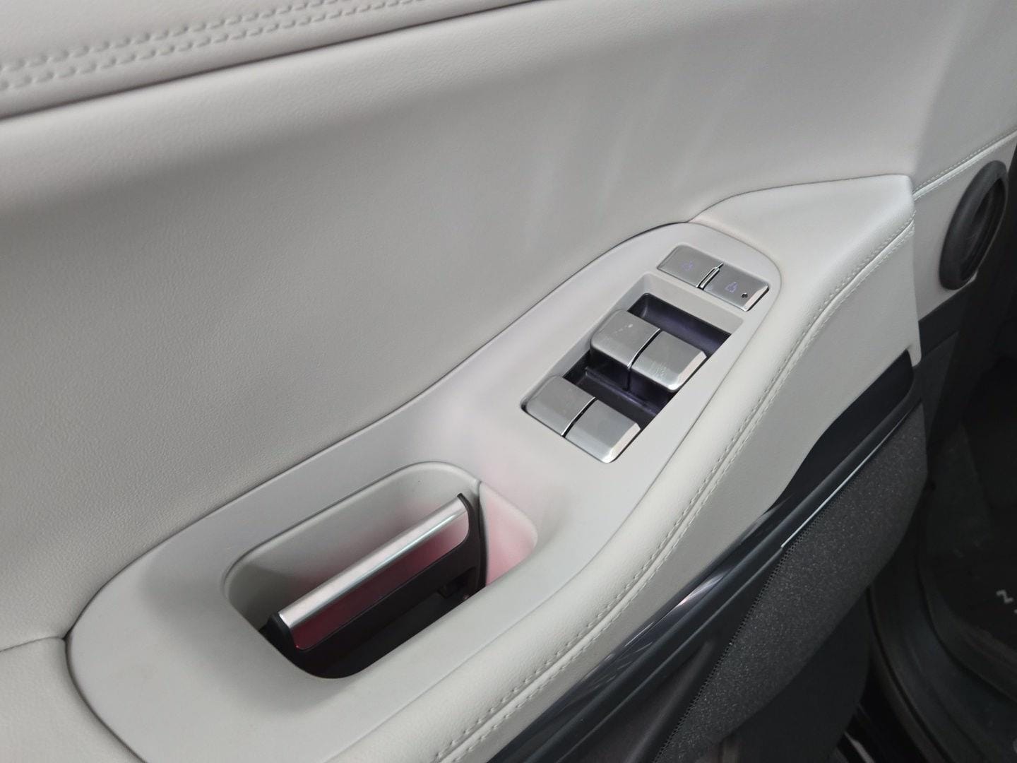 2025 Lincoln Navigator Reserve L - Photo 14