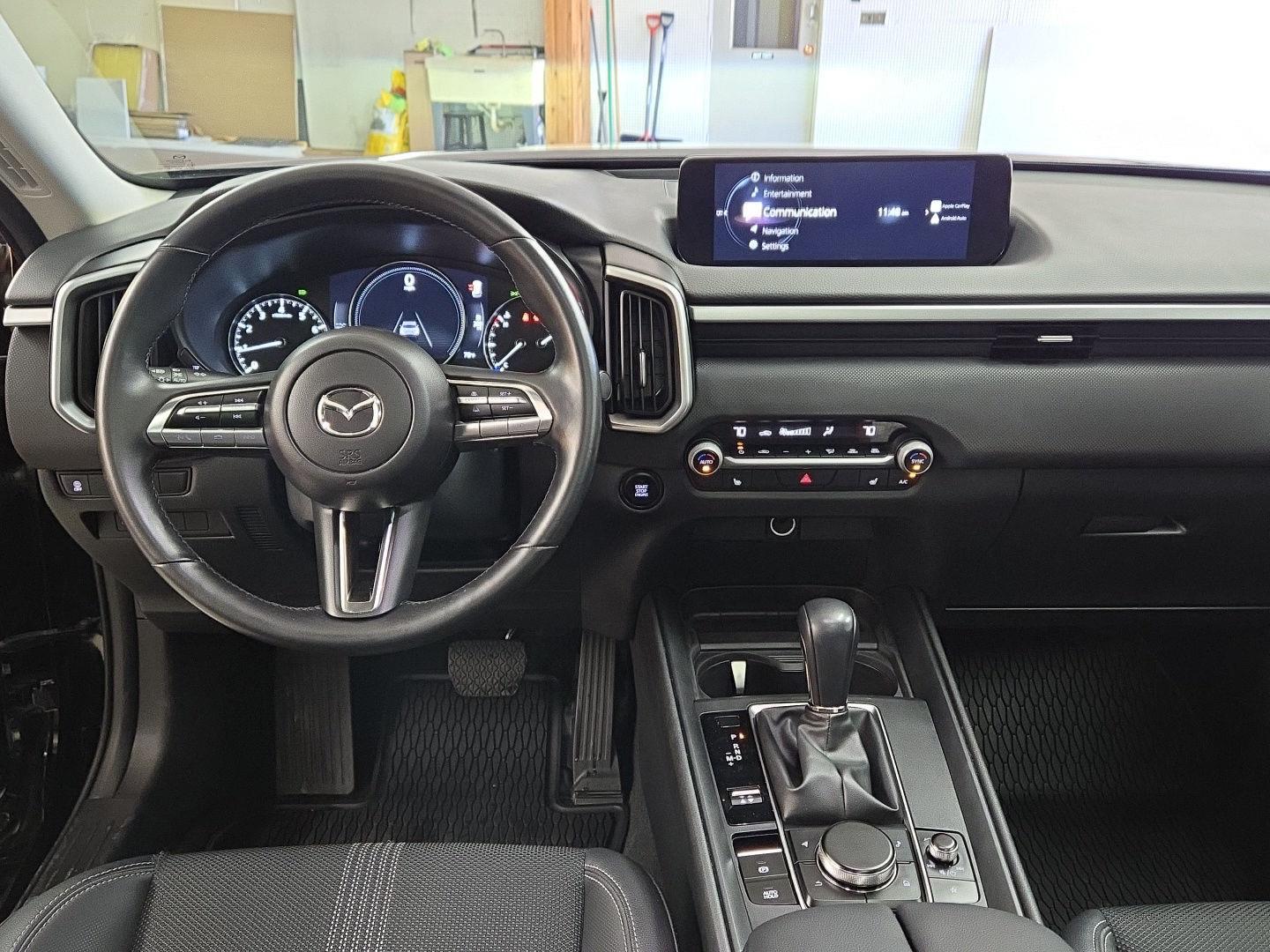 2023 Mazda CX-50 2.5 Preferred Plus photo 2