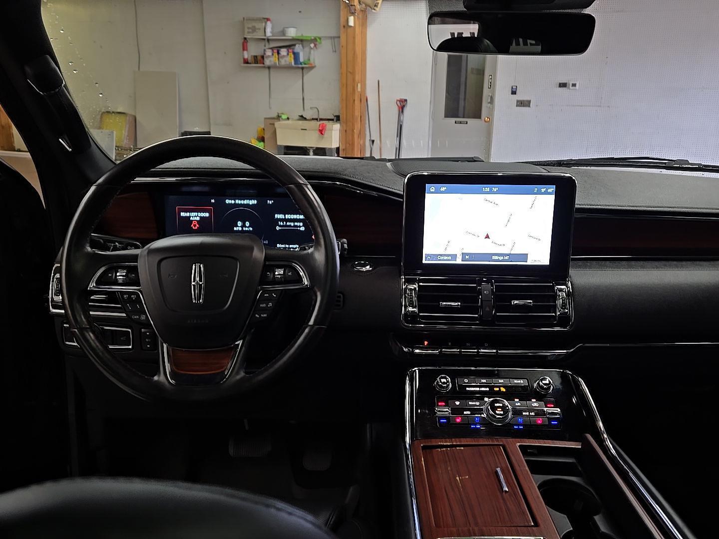 2021 Lincoln Navigator Reserve photo 2