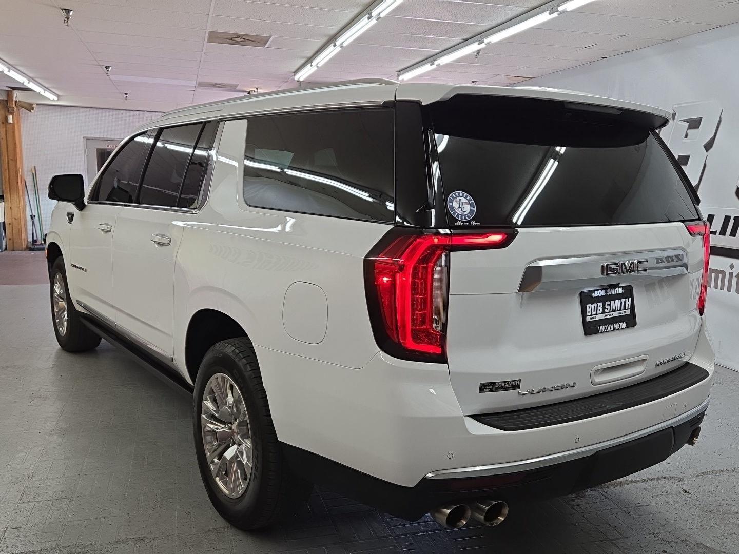 2023 Gmc Yukon XL Denali photo 4