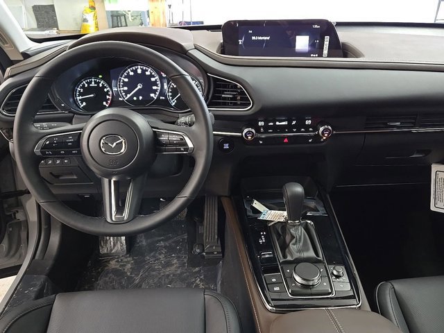 2025 Mazda CX-30 Premium photo 2