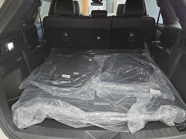 2026 Mazda CX-70 Premium Plus Package - Photo 17