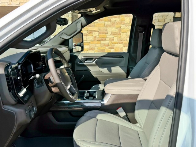 2026 Chevrolet Silverado 2500 HD LTZ - Photo 15