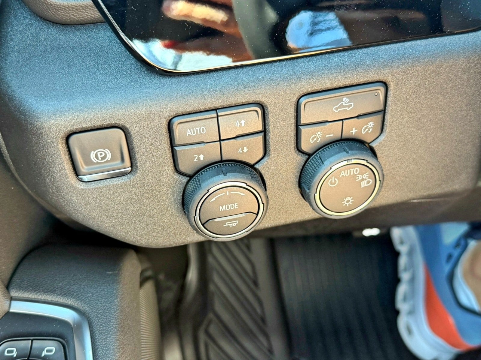 2026 Chevrolet Silverado 1500 LT - Photo 44