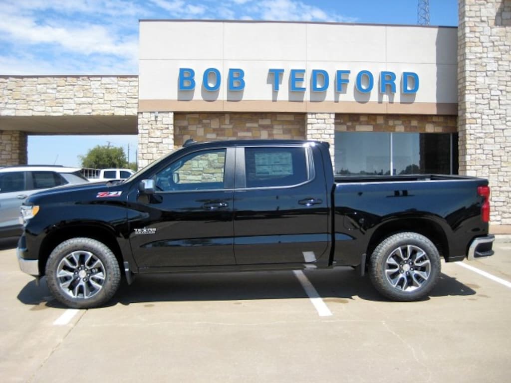 New 2025 Chevrolet Silverado 1500 LT Truck