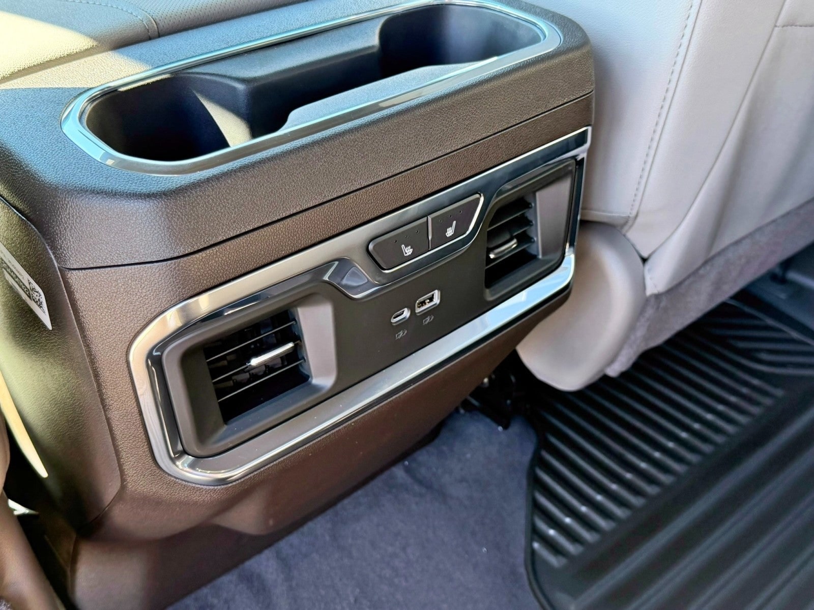 2026 Chevrolet Silverado 3500 HD LTZ - Photo 46