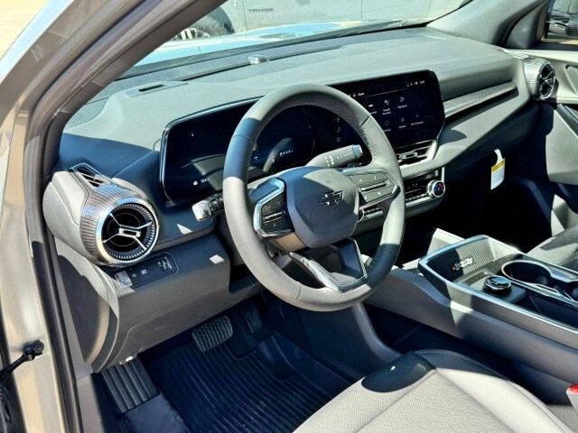 2026 Chevrolet Equinox LT - Photo 15