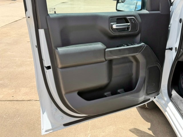 2026 Chevrolet Silverado 1500 Custom - Photo 13
