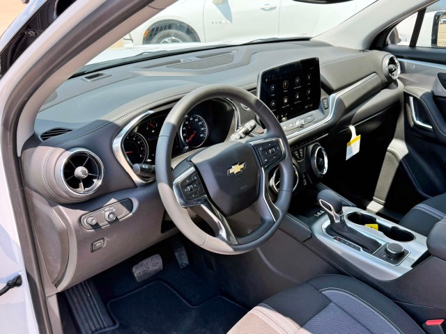 2026 Chevrolet Blazer 2LT - Photo 14