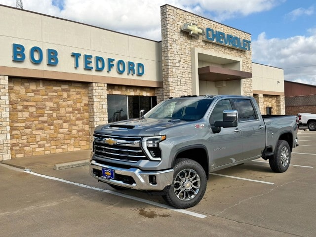 2026 Chevrolet Silverado 2500HD LTZ's photo