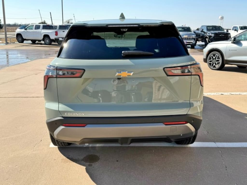 New 2026 Chevrolet Equinox LT SUV