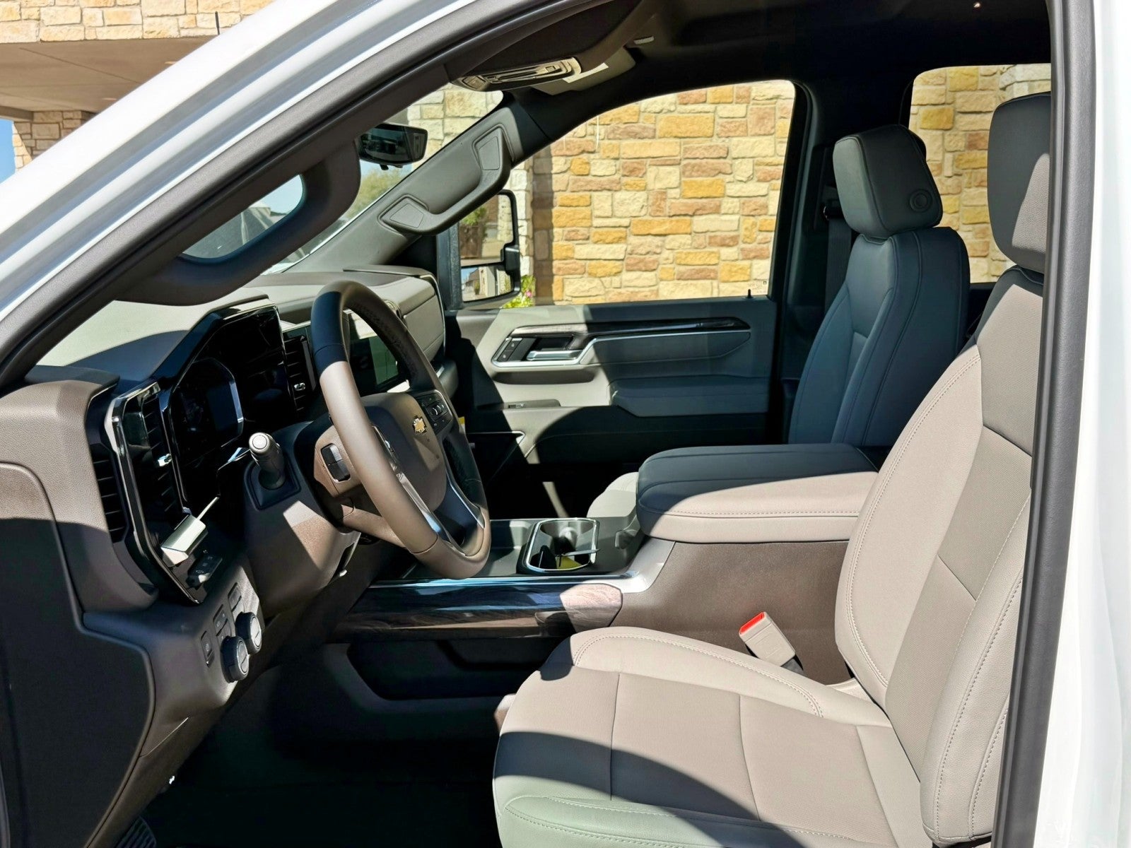 2026 Chevrolet Silverado 3500 HD LTZ - Photo 42