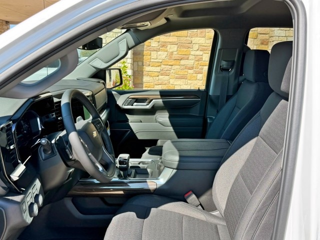 2026 Chevrolet Silverado 1500 LT - Photo 14