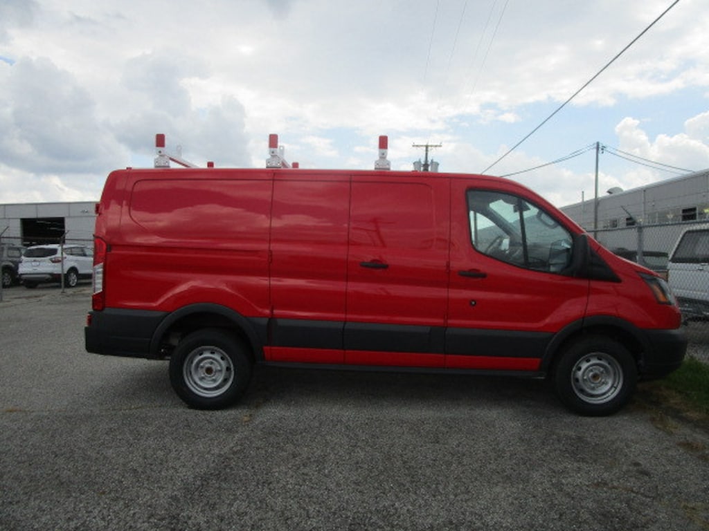 New 2017 Ford Transit-250 w/60/40 Pass-Side Cargo-Doors Van Low Roof Cargo