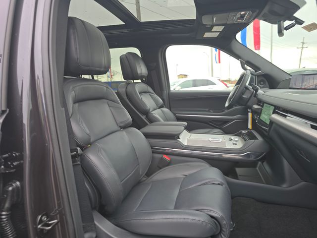 2026 Lincoln Navigator Reserve - Photo 28