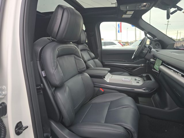2026 Lincoln Navigator Reserve - Photo 28
