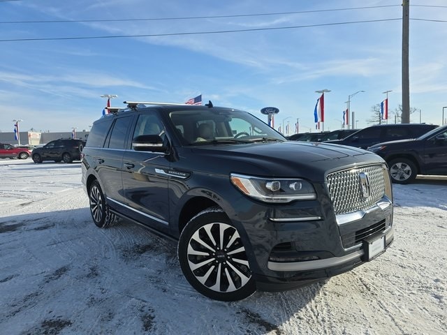 2022 Lincoln Navigator Reserve's photo