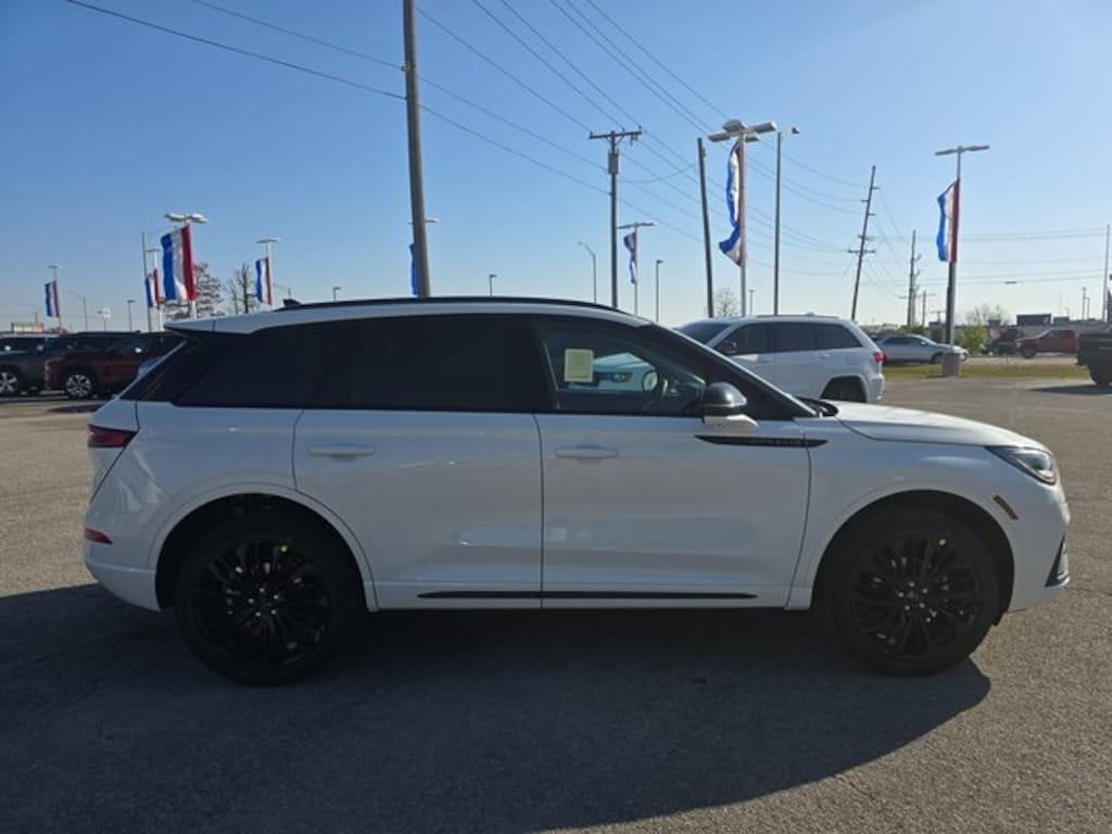 New 2026 Lincoln Corsair Premiere SUV