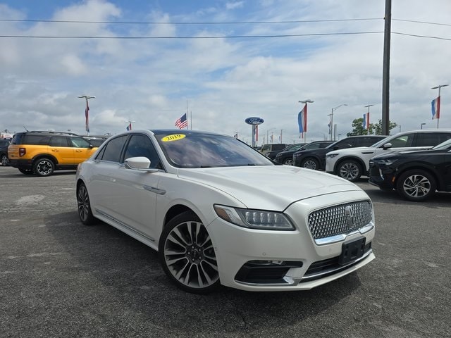 2019 Lincoln Continental Reserve