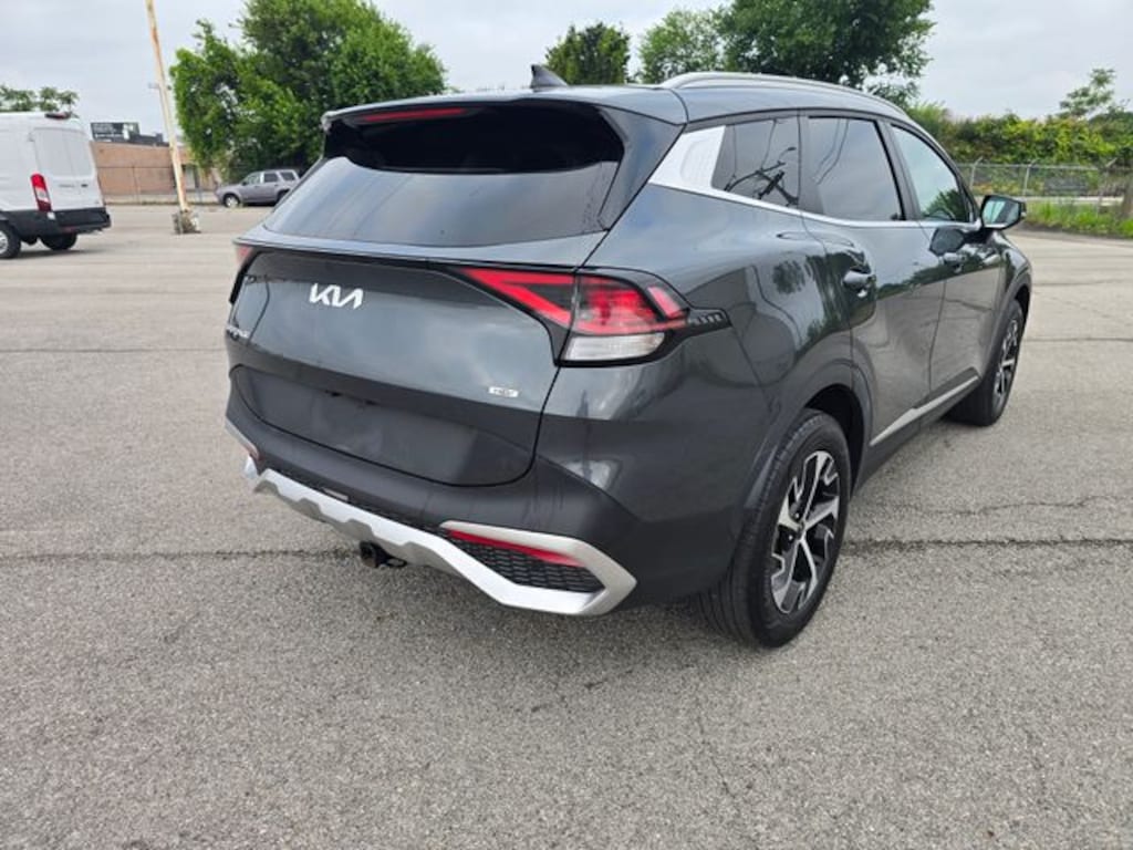 Used 2024 Kia Sportage Hybrid EX SUV