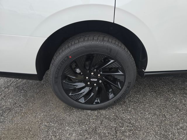 2026 Lincoln Navigator Reserve - Photo 13