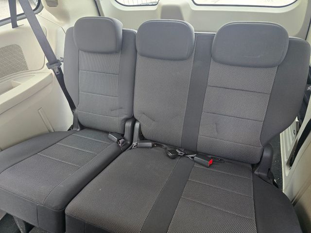 2008 Dodge Grand Caravan SE - Photo 13