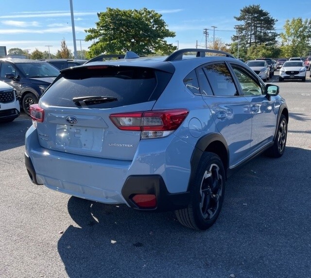 2023 Subaru Crosstrek Limited photo 2