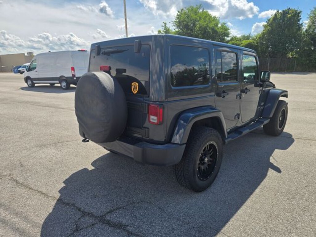 Used 2018 Jeep Wrangler JK Unlimited Sahara SUV