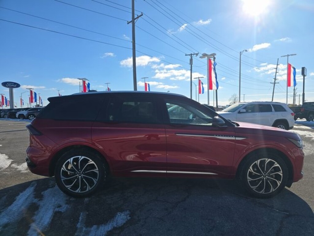 Used 2024 Lincoln Nautilus Reserve SUV