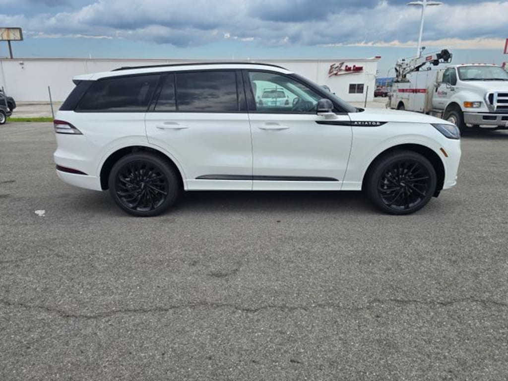 New 2026 Lincoln Aviator Reserve SUV
