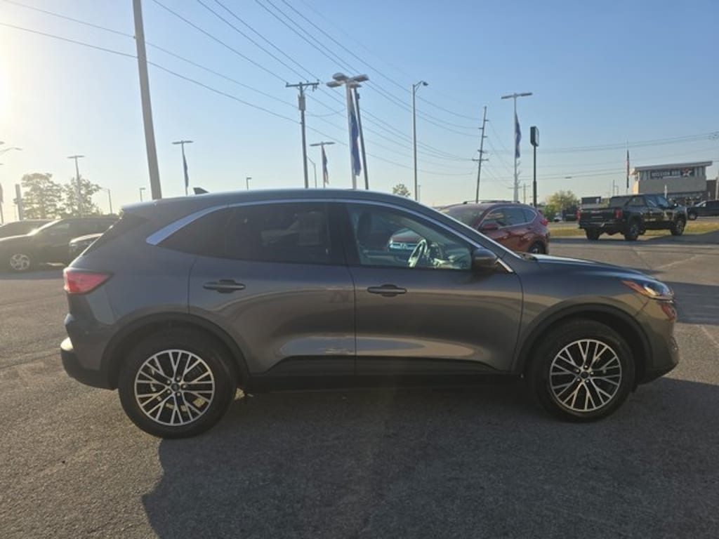 Used 2022 Ford Escape Plug-In Hybrid SEL SUV