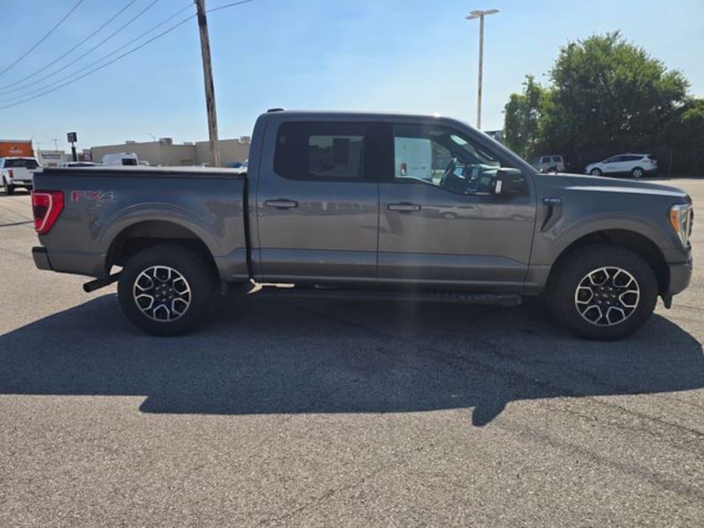 Used 2021 Ford F-150 XLT Truck