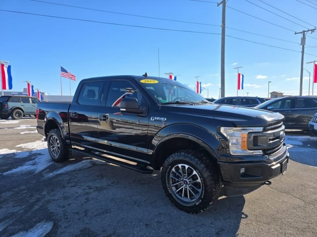 Used 2019 Ford F-150 XLT Truck