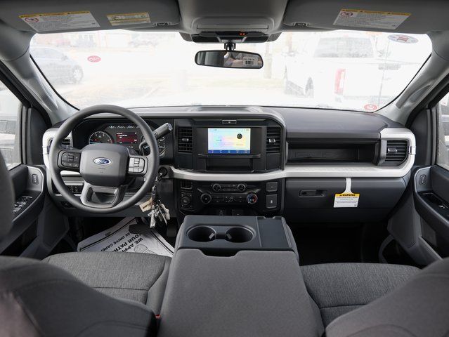 2026 Ford F-350 Super Duty XL - Photo 14