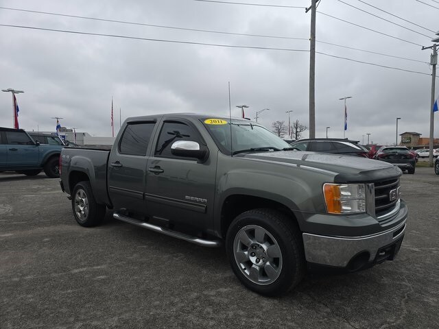 2011 Gmc Sierra 1500 SLT photo 2